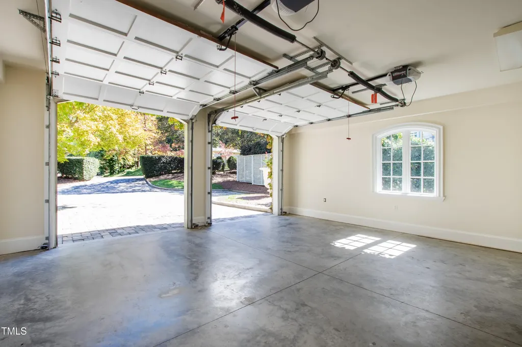 2658 Davis Street Raleigh NC 27608
