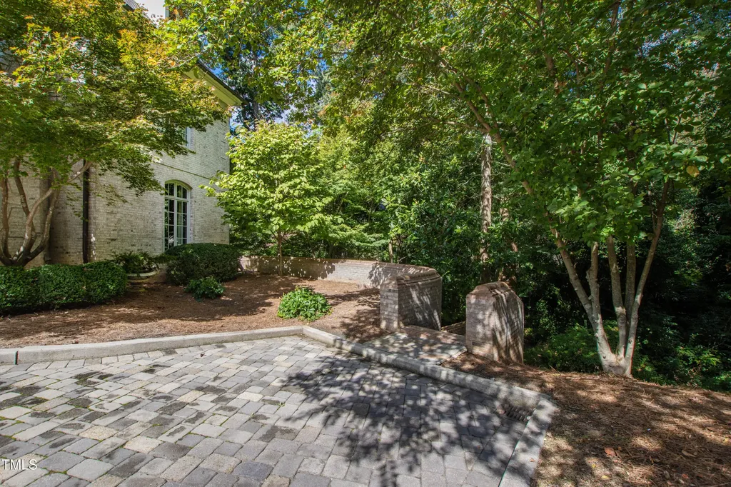 2658 Davis Street Raleigh NC 27608