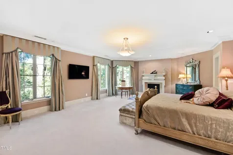 2658 Davis Street Raleigh NC 27608