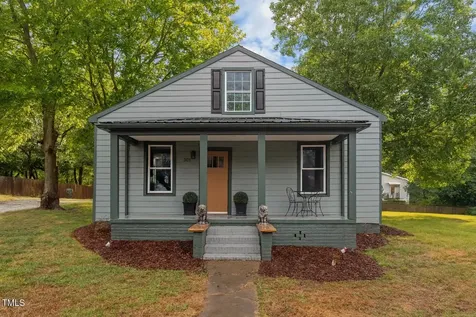 301 W Hill Avenue S Hillsborough NC 27278