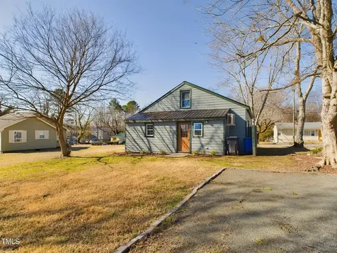 301 W Hill Avenue S Hillsborough NC 27278