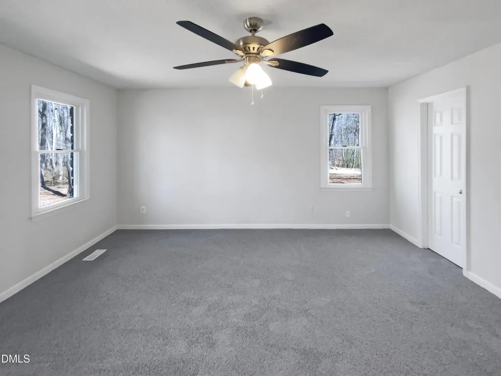 204 Colonial Drive Clayton NC 27527