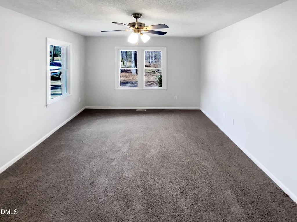 204 Colonial Drive Clayton NC 27527