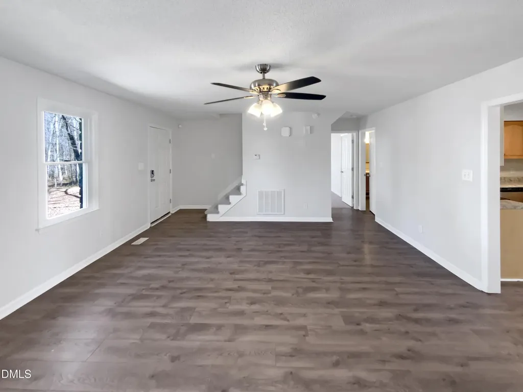 204 Colonial Drive Clayton NC 27527