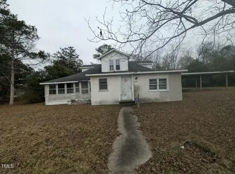 241 Oakdale Gin Road Raeford NC 28376