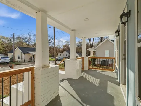523 E Nelson Avenue Wake Forest NC 27587