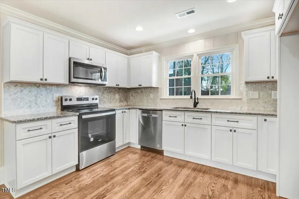 210 S General Lee Avenue Dunn NC 28334