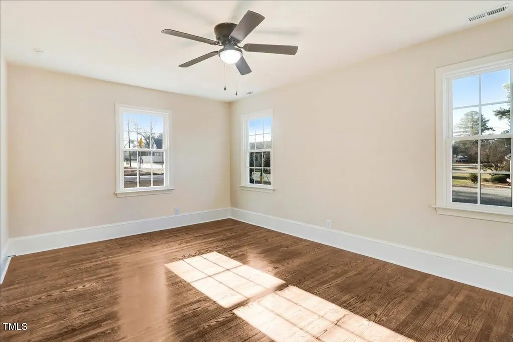 210 S General Lee Avenue Dunn NC 28334