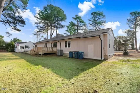 210 S General Lee Avenue Dunn NC 28334