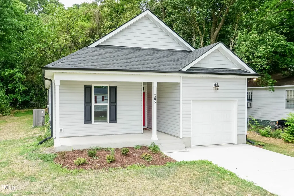 809 E Edgerton Street Dunn NC 28334