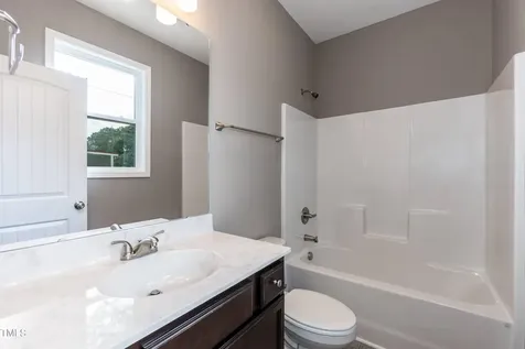 809 E Edgerton Street Dunn NC 28334