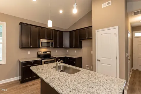 809 E Edgerton Street Dunn NC 28334