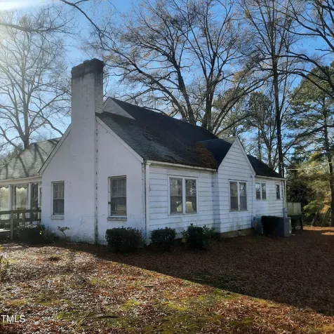 1852 Nc 62 Highway N Burlington NC 27217