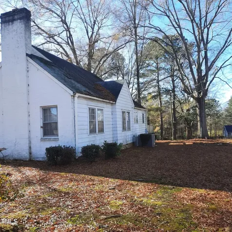 1852 Nc 62 Highway N Burlington NC 27217