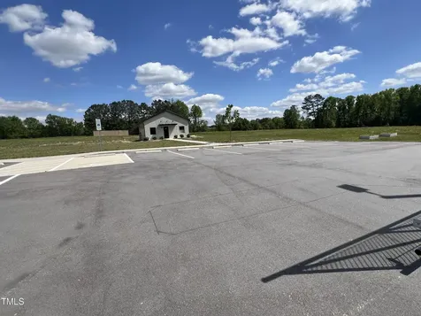 1437 Mack Todd Road Zebulon NC 27597