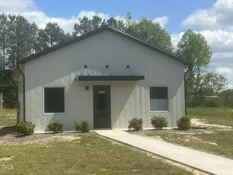 1437 Mack Todd Road Zebulon NC 27597