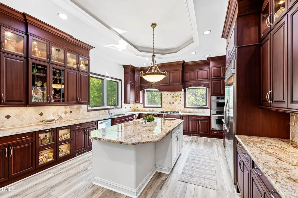 40002 Worth Chapel Hill NC 27517