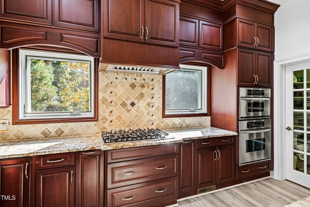 40002 Worth Chapel Hill NC 27517