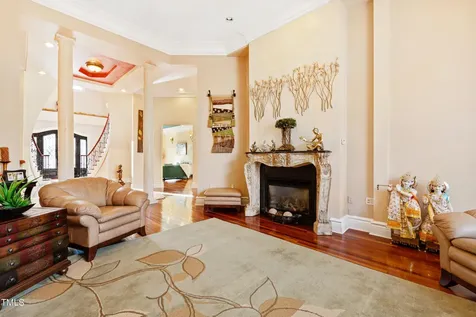 40002 Worth Chapel Hill NC 27517