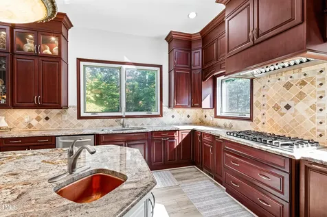 40002 Worth Chapel Hill NC 27517