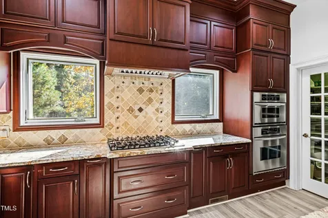 40002 Worth Chapel Hill NC 27517