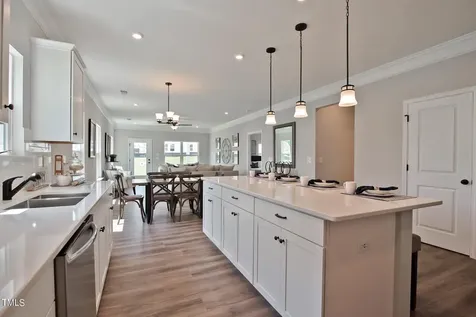 822 Biltmore Sanford NC 27332