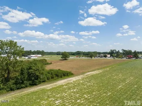 13499 Nc-210 Benson NC 27504