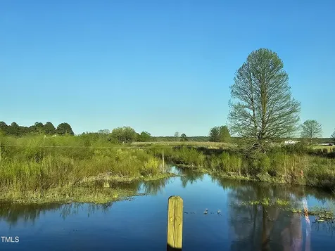 947 Hudsonia Drive Vass NC 28394