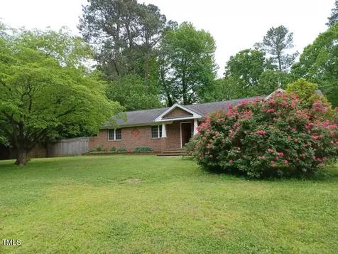 511 Normandy Street Cary NC 27511