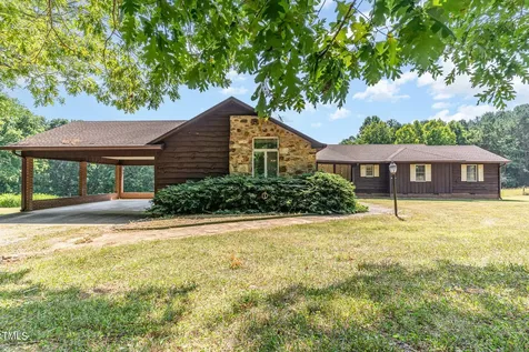8450 Perry Road Graham NC 27253