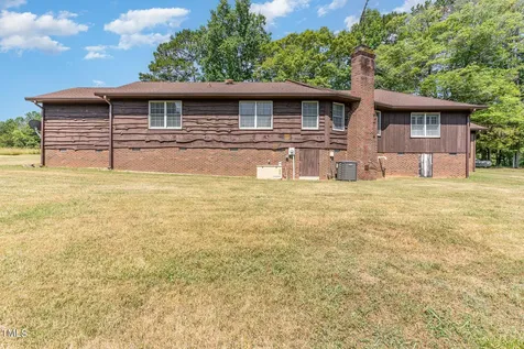 8450 Perry Road Graham NC 27253