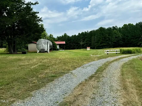 8450 Perry Road Graham NC 27253
