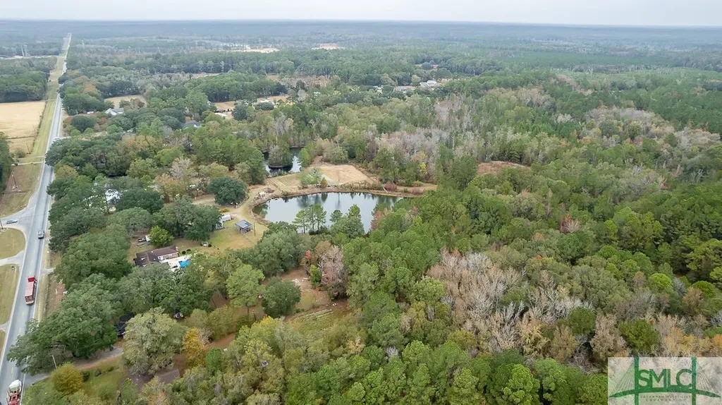 2565 Us 80 Highway Bloomingdale GA 31302