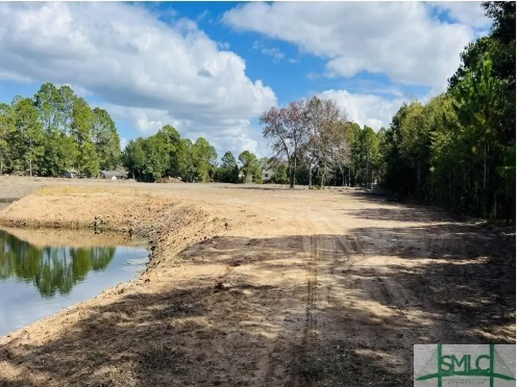 985 Pineland Avenue Hinesville GA 31313