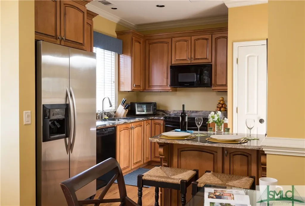 109 W Liberty Street Savannah GA 31401