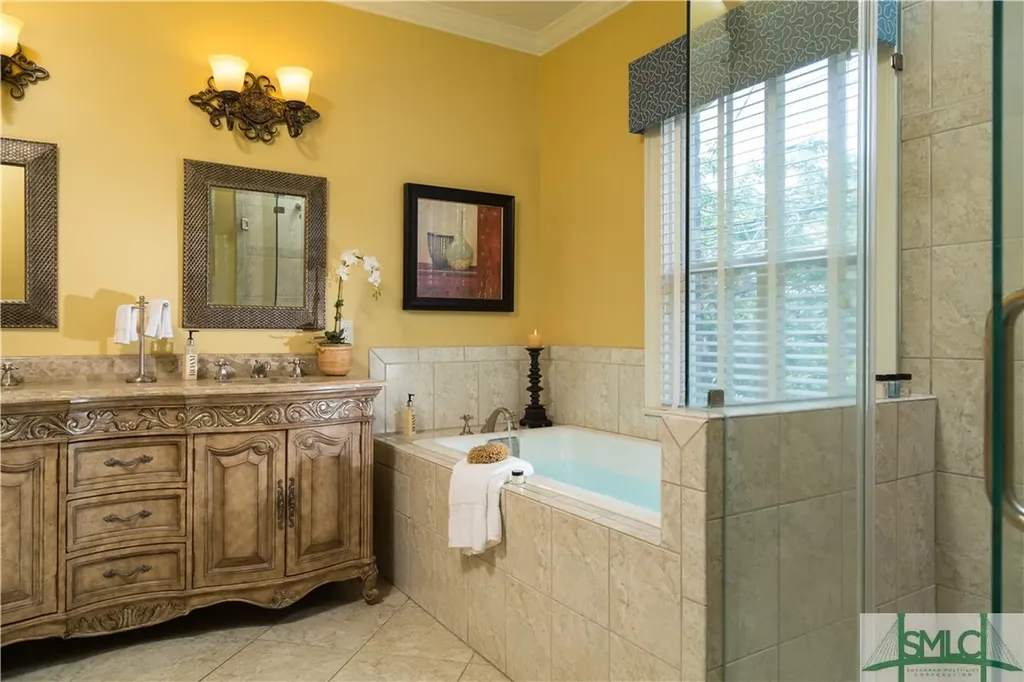 109 W Liberty Street Savannah GA 31401