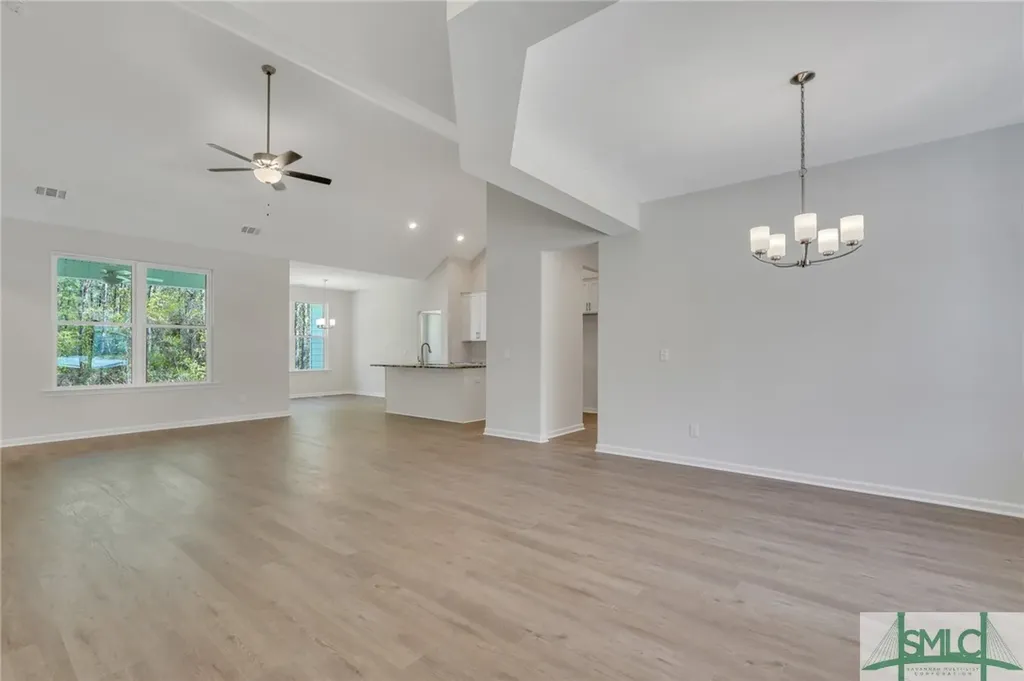 807 Highland Circle Richmond Hill GA 31324