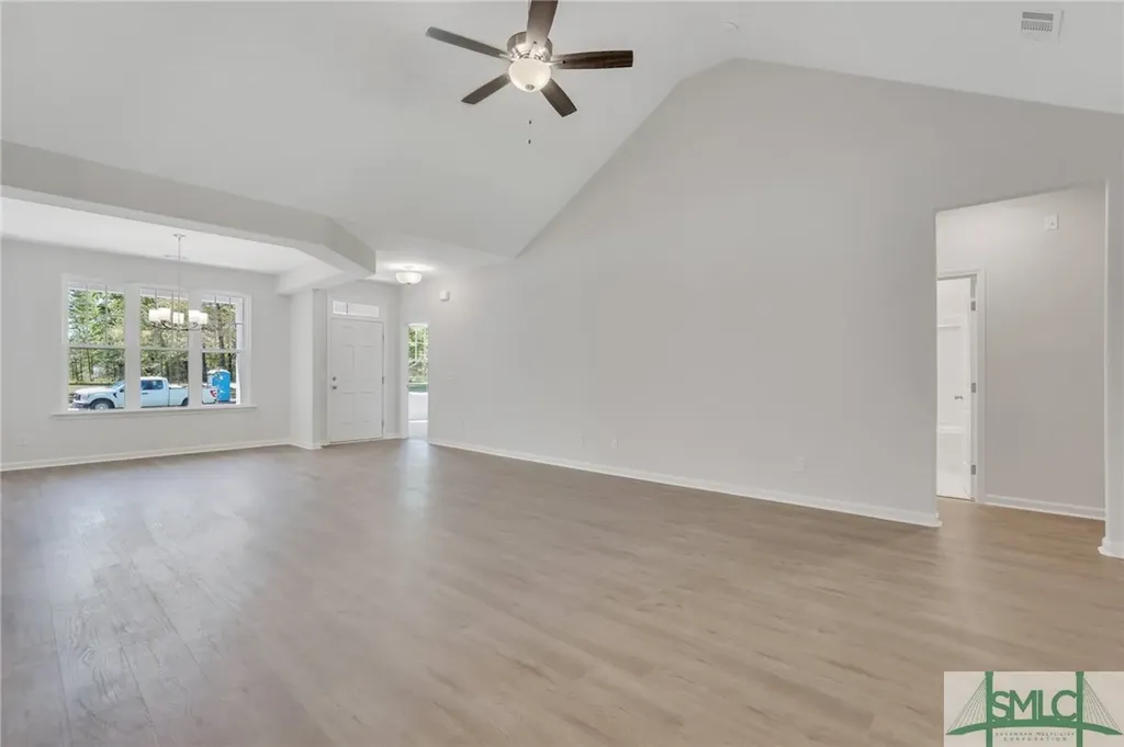 807 Highland Circle Richmond Hill GA 31324