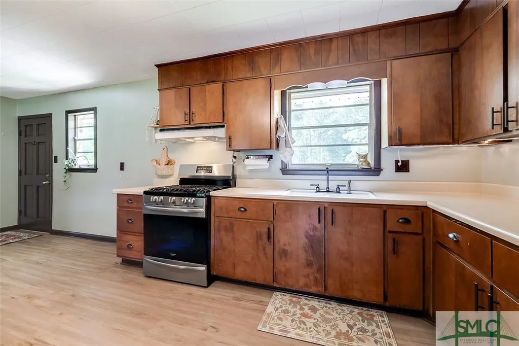 1325 Pine Barren Road Pooler GA 31322