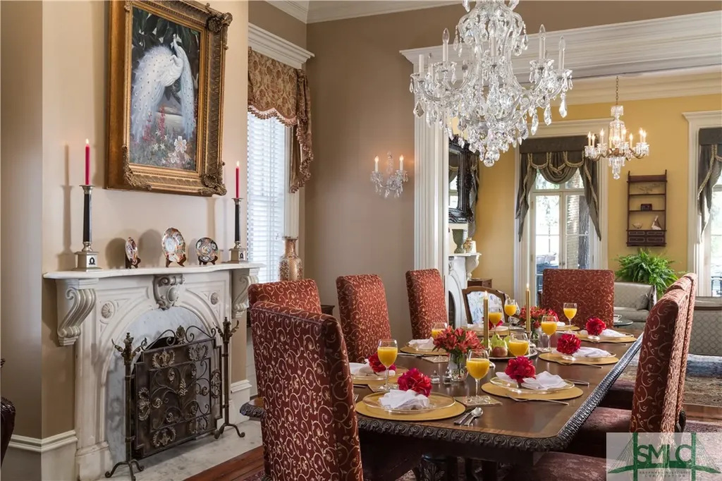 109 W Liberty Street Savannah GA 31401