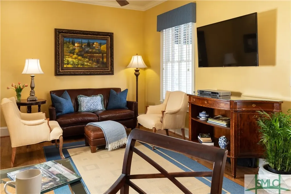 109 W Liberty Street Savannah GA 31401