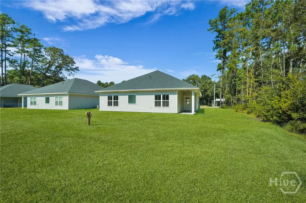 181 Pineland Road Midway GA 31320