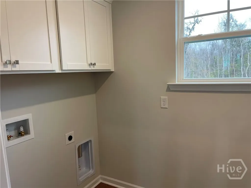 144 Como Drive Pooler GA 31322