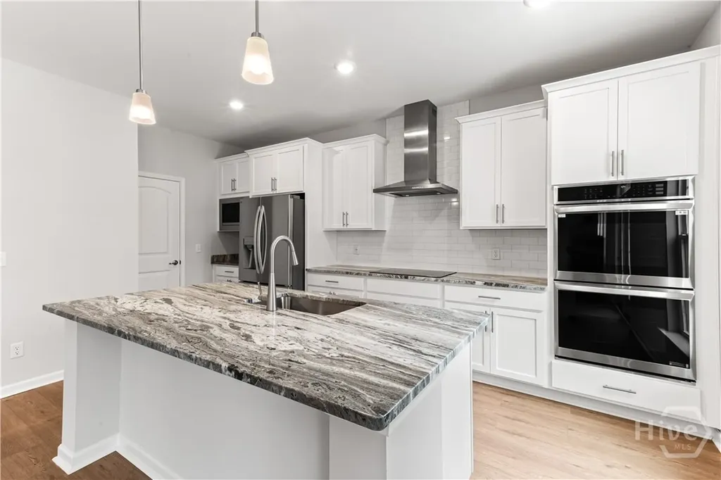 144 Como Drive Pooler GA 31322