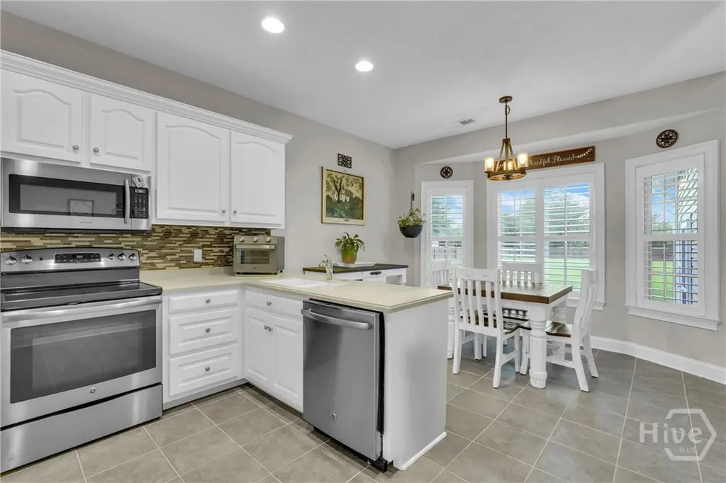 204 Camden Yard Court Guyton GA 31312