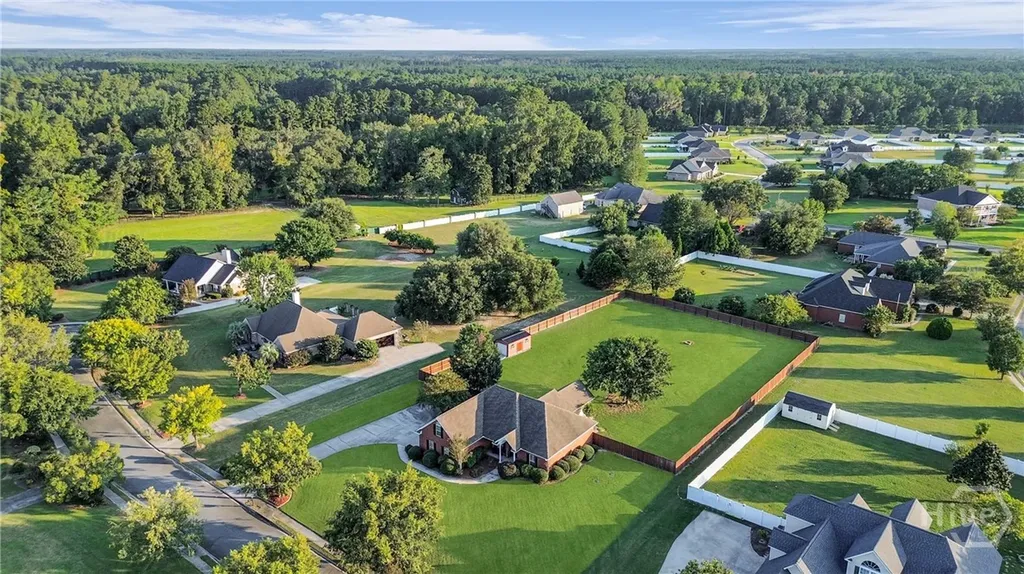 204 Camden Yard Court Guyton GA 31312