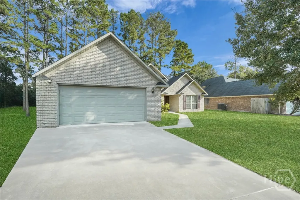 1112 Cornett Court Hinesville GA 31313
