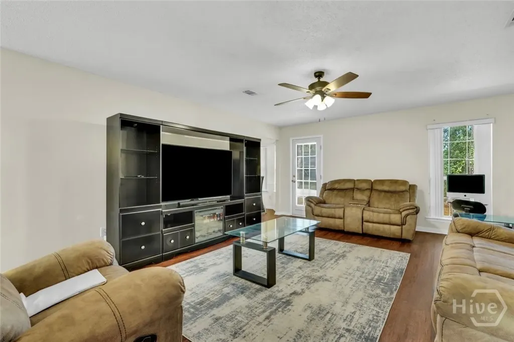 1112 Cornett Court Hinesville GA 31313