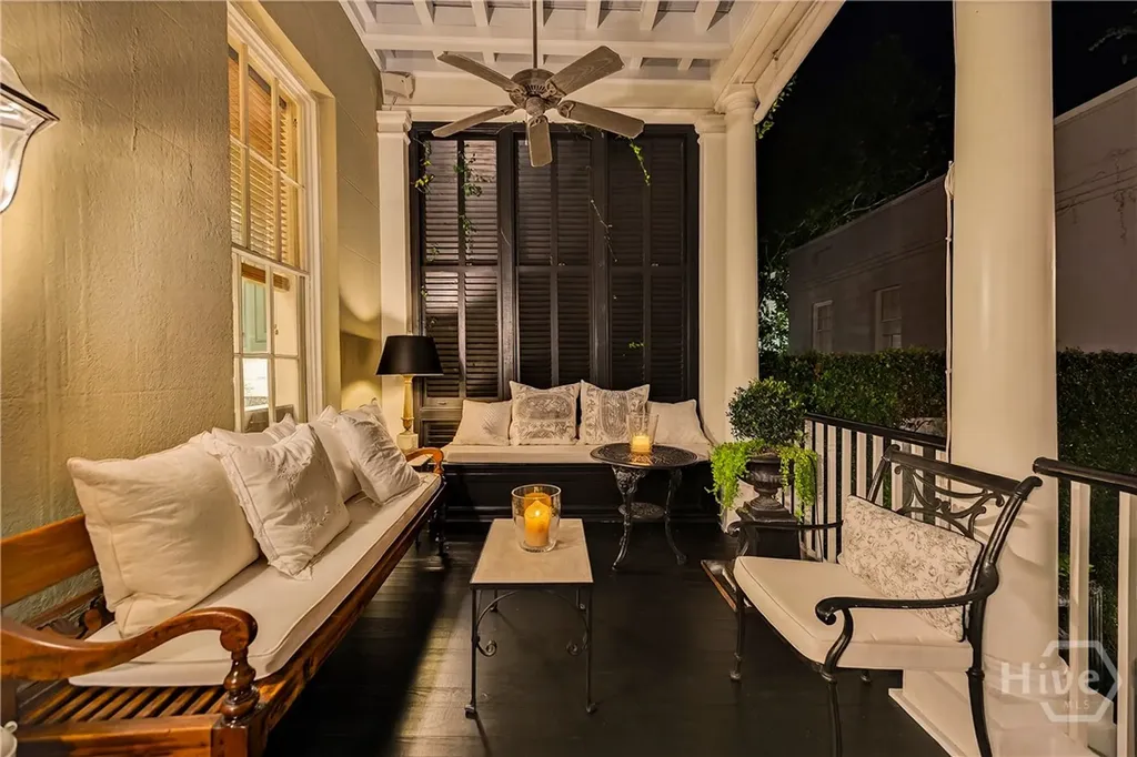 203 W Charlton Street Savannah GA 31401