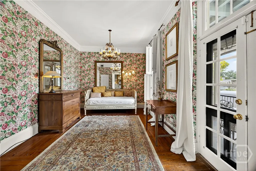 203 W Charlton Street Savannah GA 31401